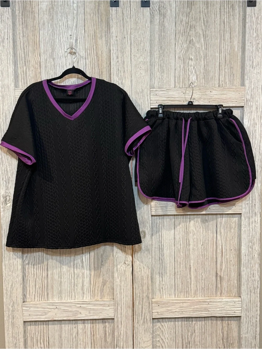 Rebel Raven Black Knit Two-Piece Short Set with Purple Trim Sz 2XL